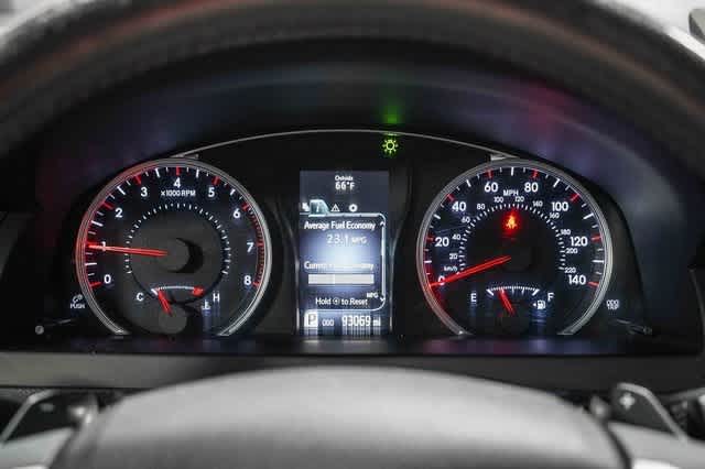 Thumbnail: 2017 Toyota Camry - 25