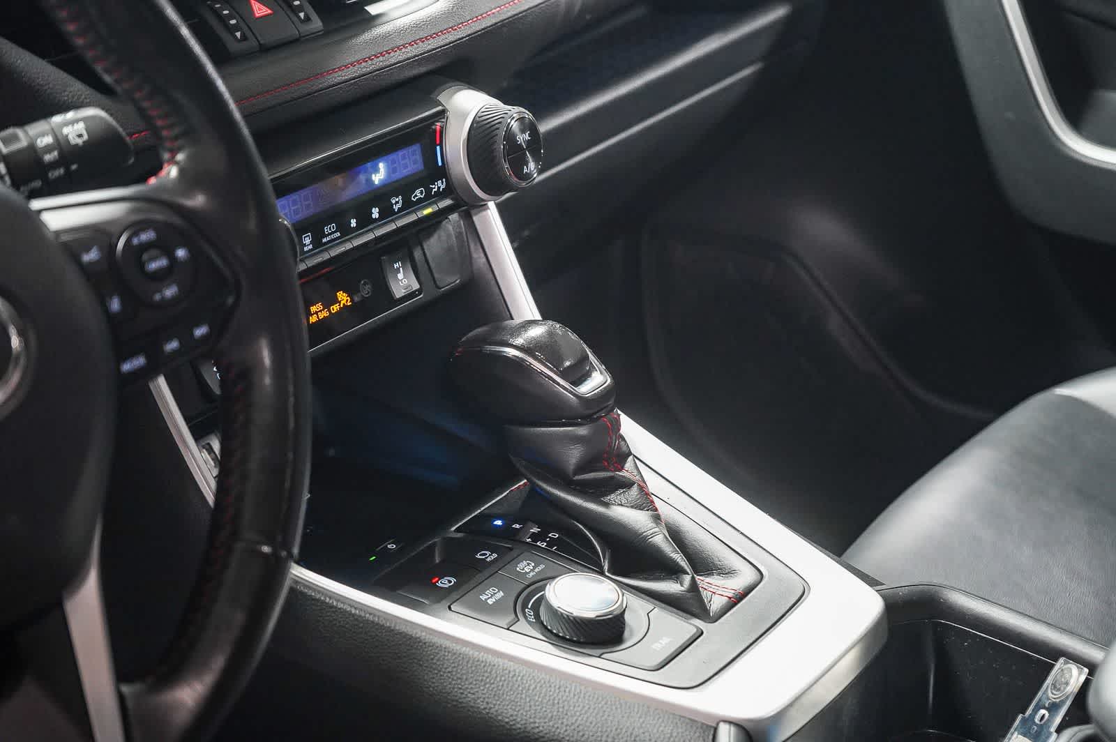 Thumbnail: 2023 Toyota RAV4 - 24