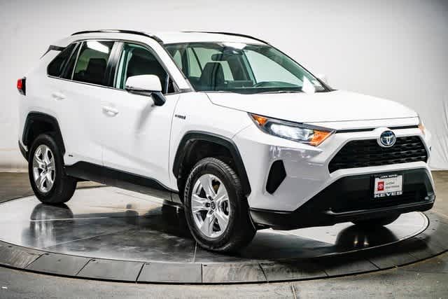 Thumbnail: 2021 Toyota RAV4 - 6