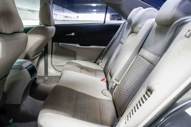 Thumbnail: 2013 Toyota Camry - 17