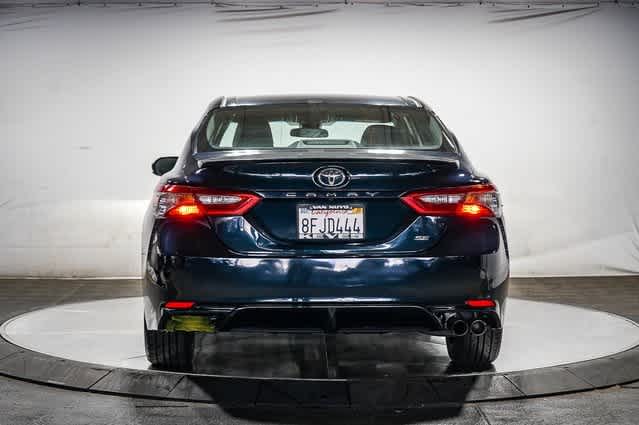 Thumbnail: 2018 Toyota Camry - 4