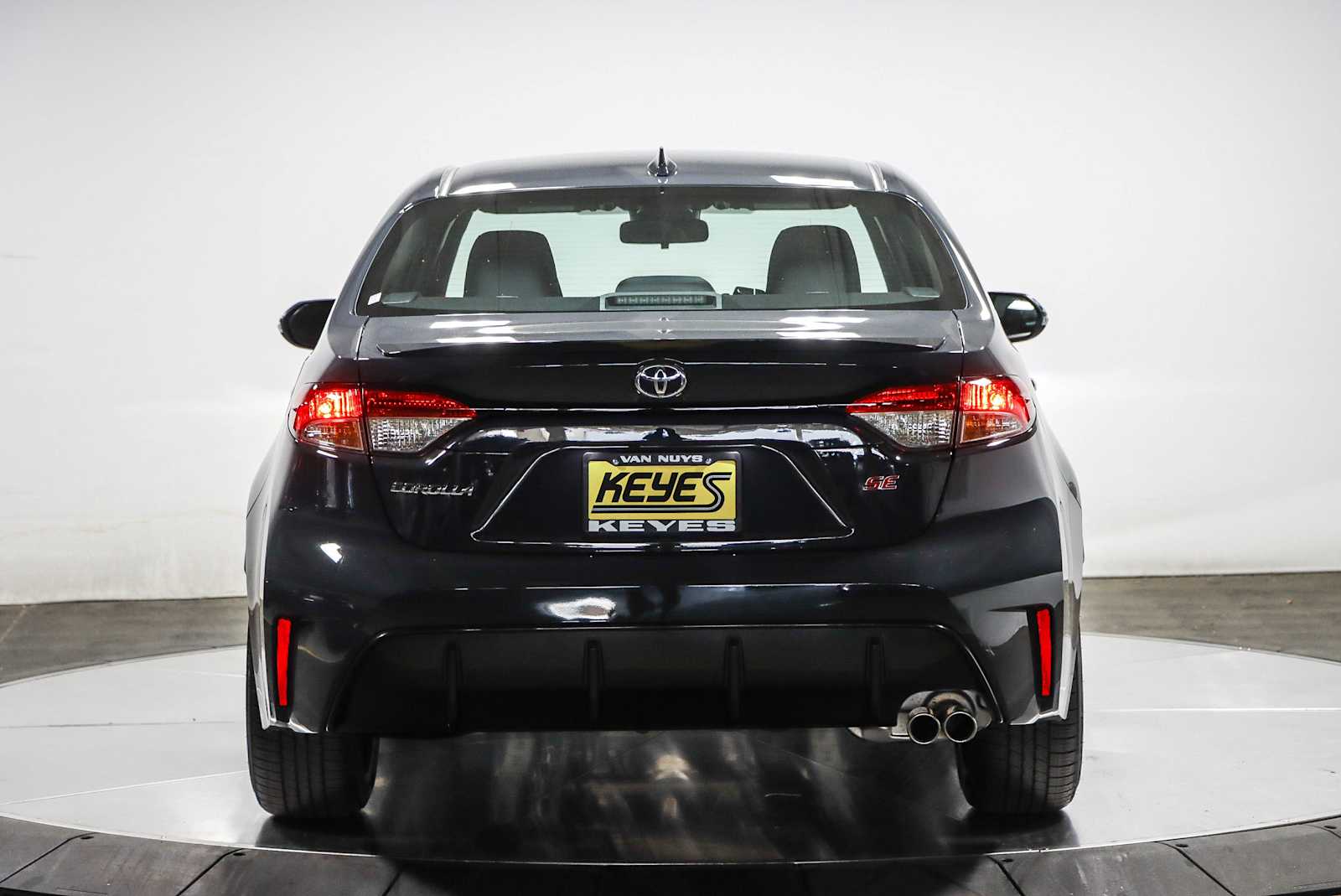 Thumbnail: 2025 Toyota Corolla - 3