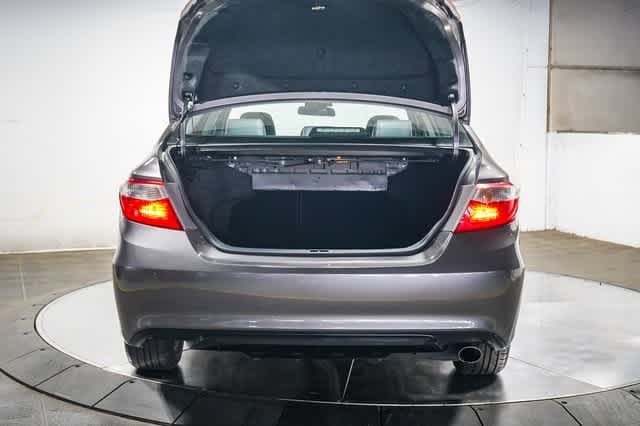 Thumbnail: 2017 Toyota Camry - 27