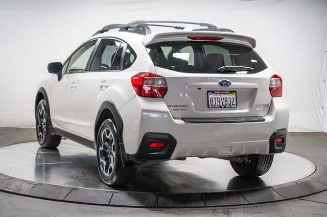 Thumbnail: 2017 Subaru Crosstrek - 2