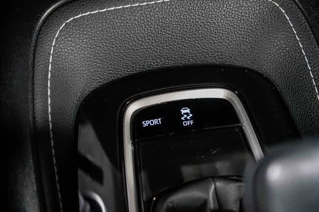 Thumbnail: 2021 Toyota Corolla - 23