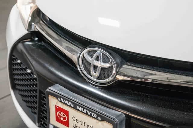 Thumbnail: 2017 Toyota Camry - 9