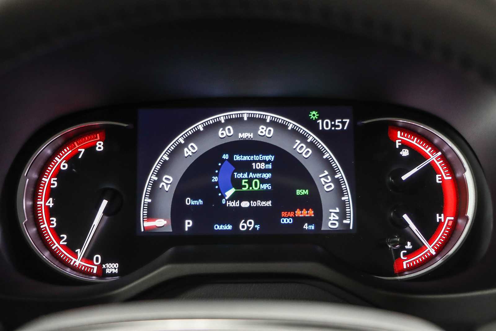 Thumbnail: 2025 Toyota RAV4 - 27