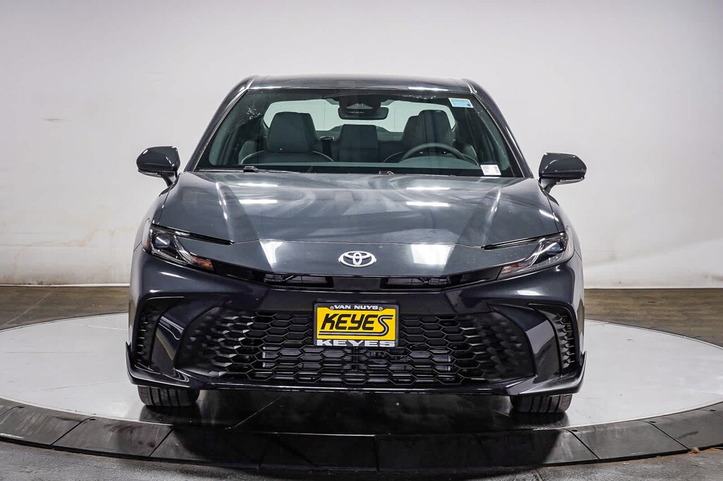 New 2026 Toyota Camry SE Sedan
