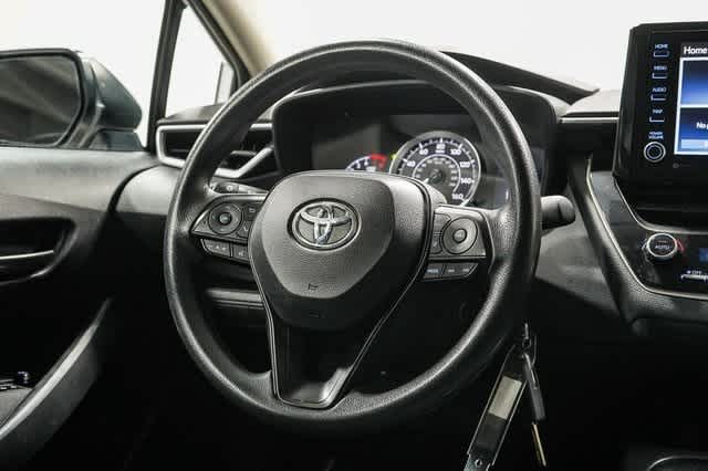 2022 Toyota Corolla LE 16