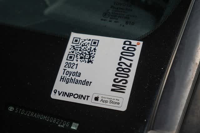 Thumbnail: 2021 Toyota Highlander - 31