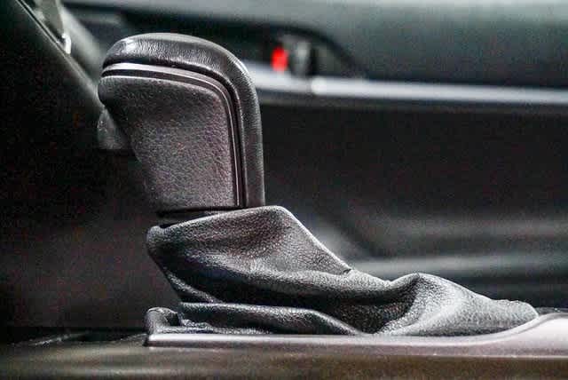 Thumbnail: 2023 Toyota Camry - 19