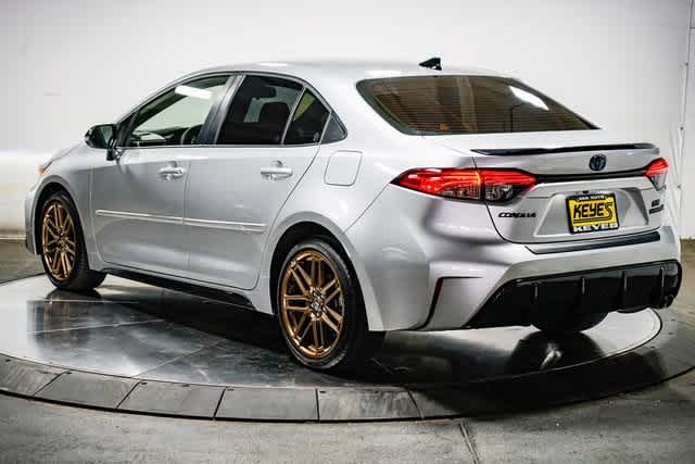 Thumbnail: 2024 Toyota Corolla - 3