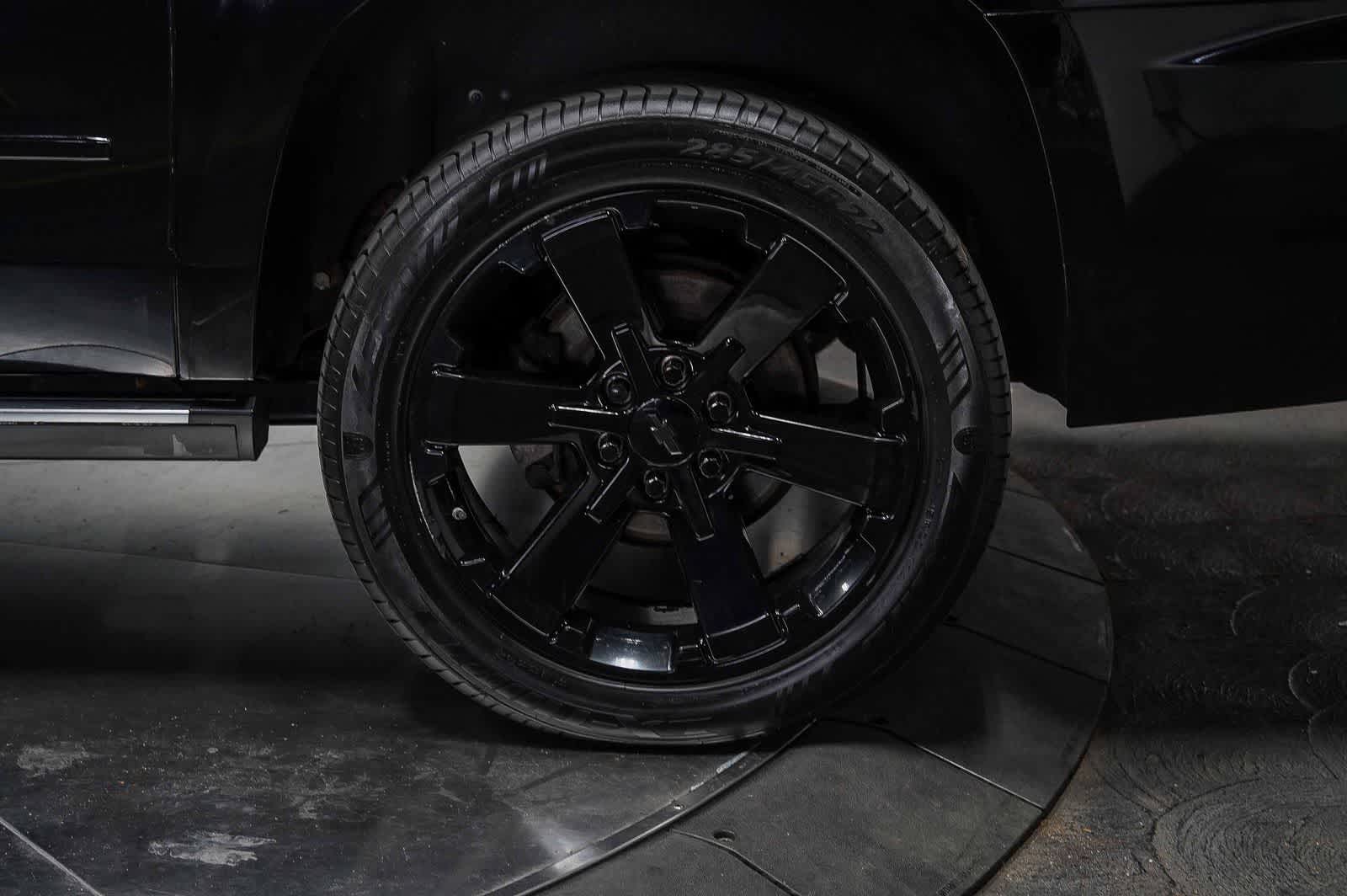 Thumbnail: 2018 Chevrolet Suburban - 10