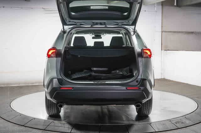 Thumbnail: 2023 Toyota RAV4 - 27