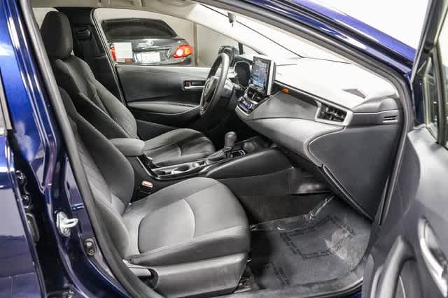 2020 Toyota Corolla LE 16