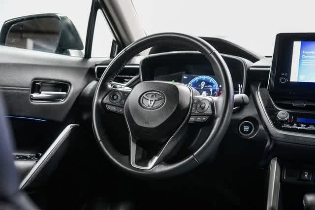 Thumbnail: 2023 Toyota Corolla Cross - 16