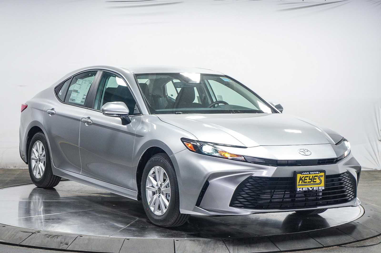 Thumbnail: 2025 Toyota Camry - 5