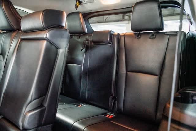 Thumbnail: 2022 Toyota Highlander - 20