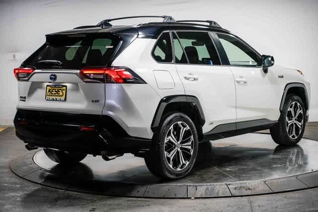 Thumbnail: 2021 Toyota RAV4 - 5