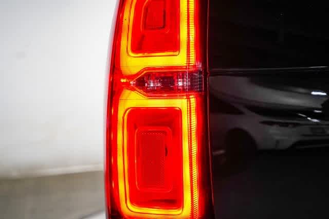 Thumbnail: 2015 Chevrolet Suburban - 11