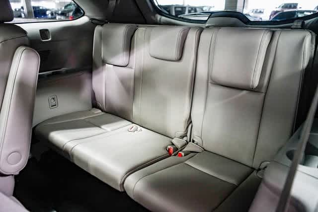 2015 Toyota Highlander Limited Platinum 19