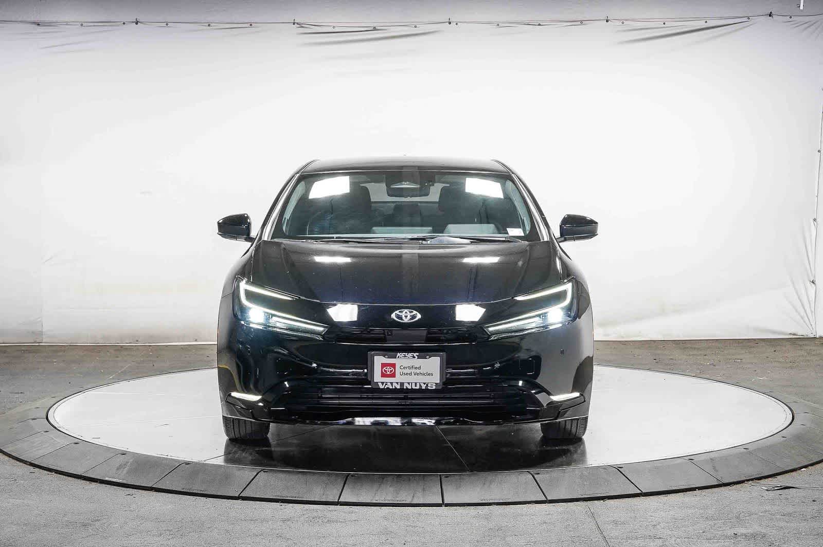 Thumbnail: 2023 Toyota Prius - 7