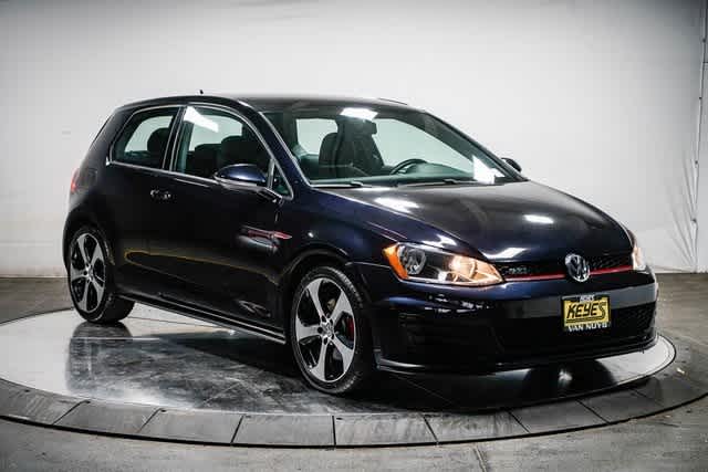 Thumbnail: 2016 Volkswagen Golf - 5