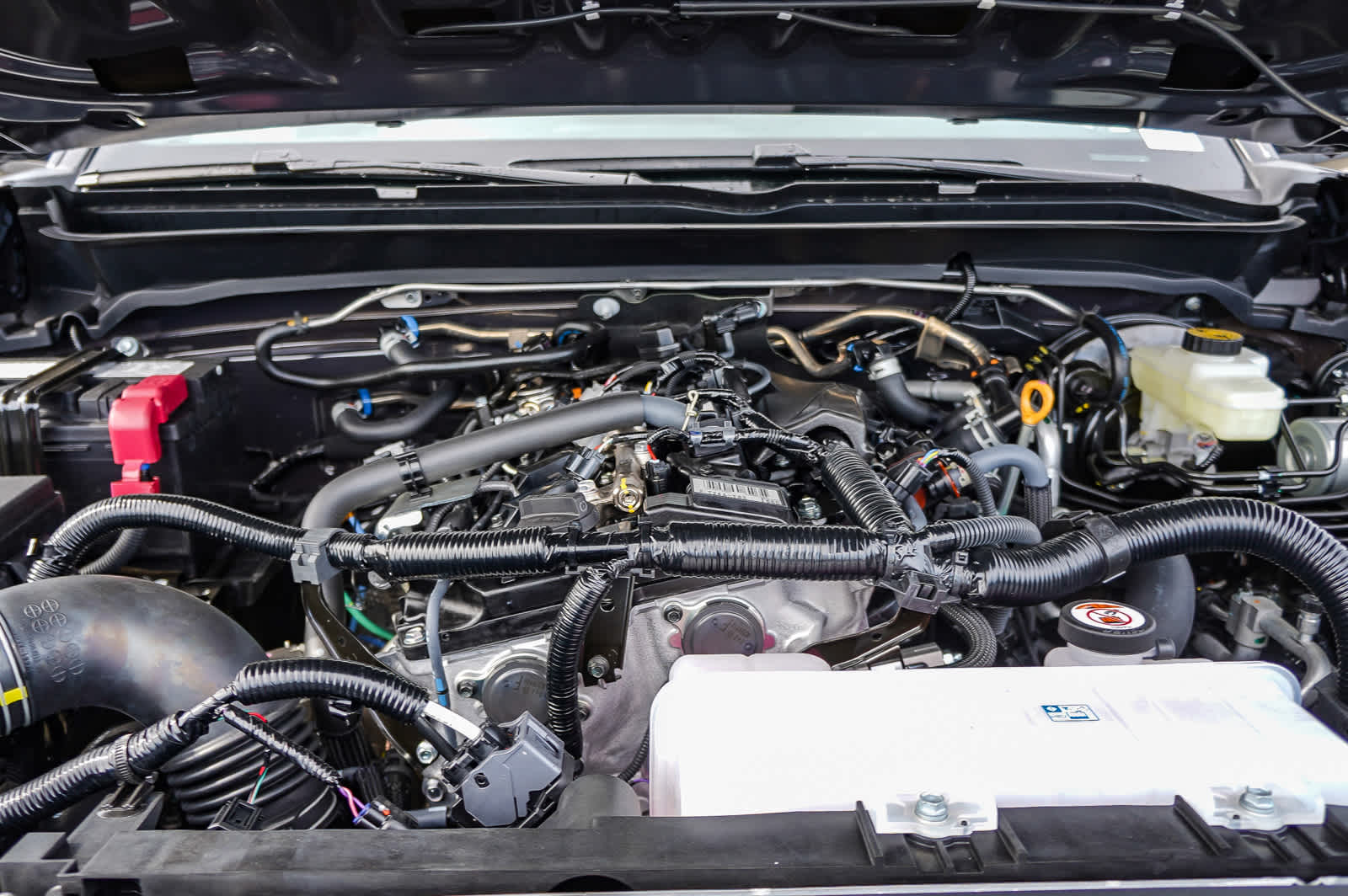 2025 Toyota Tacoma SR5 25