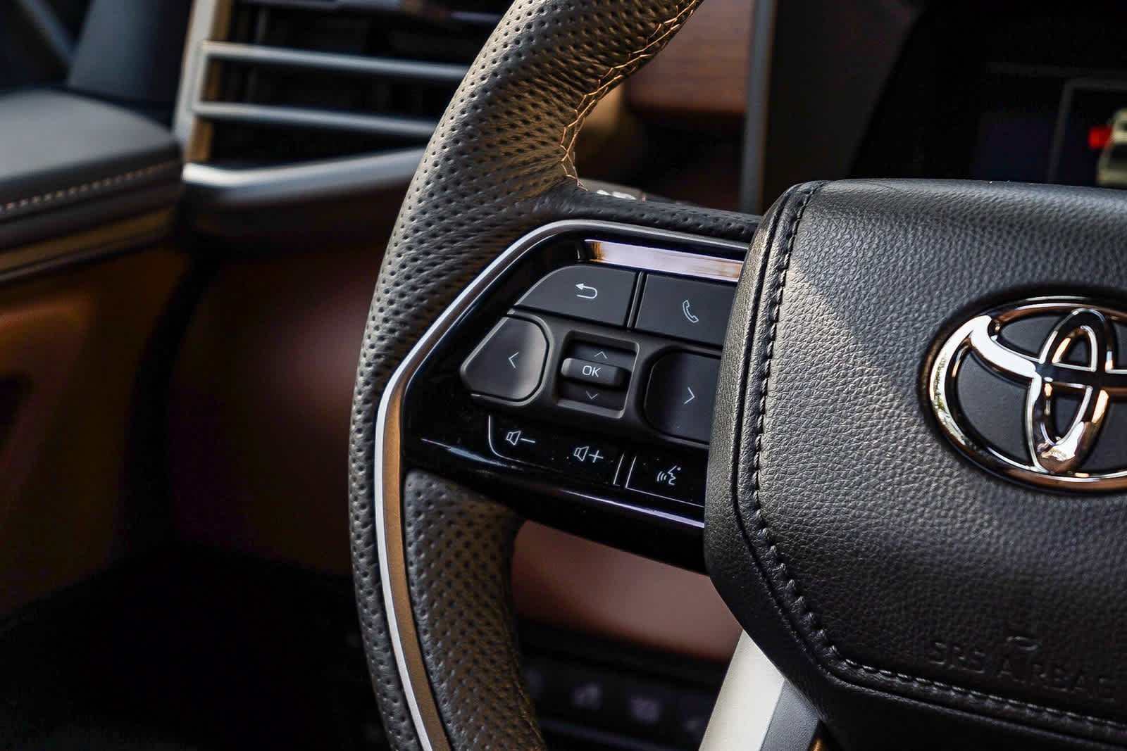 Thumbnail: 2026 Toyota Tundra - 17