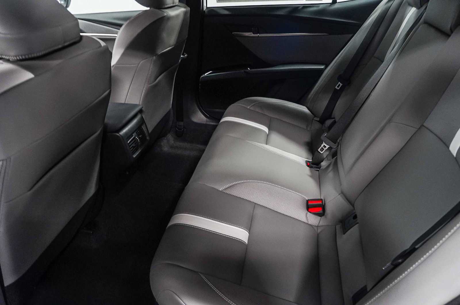 Thumbnail: 2026 Toyota Camry - 21