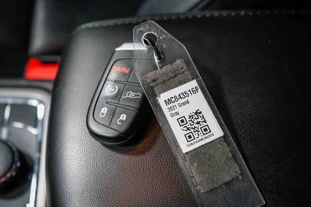 Thumbnail: 2021 Jeep Grand Cherokee - 30