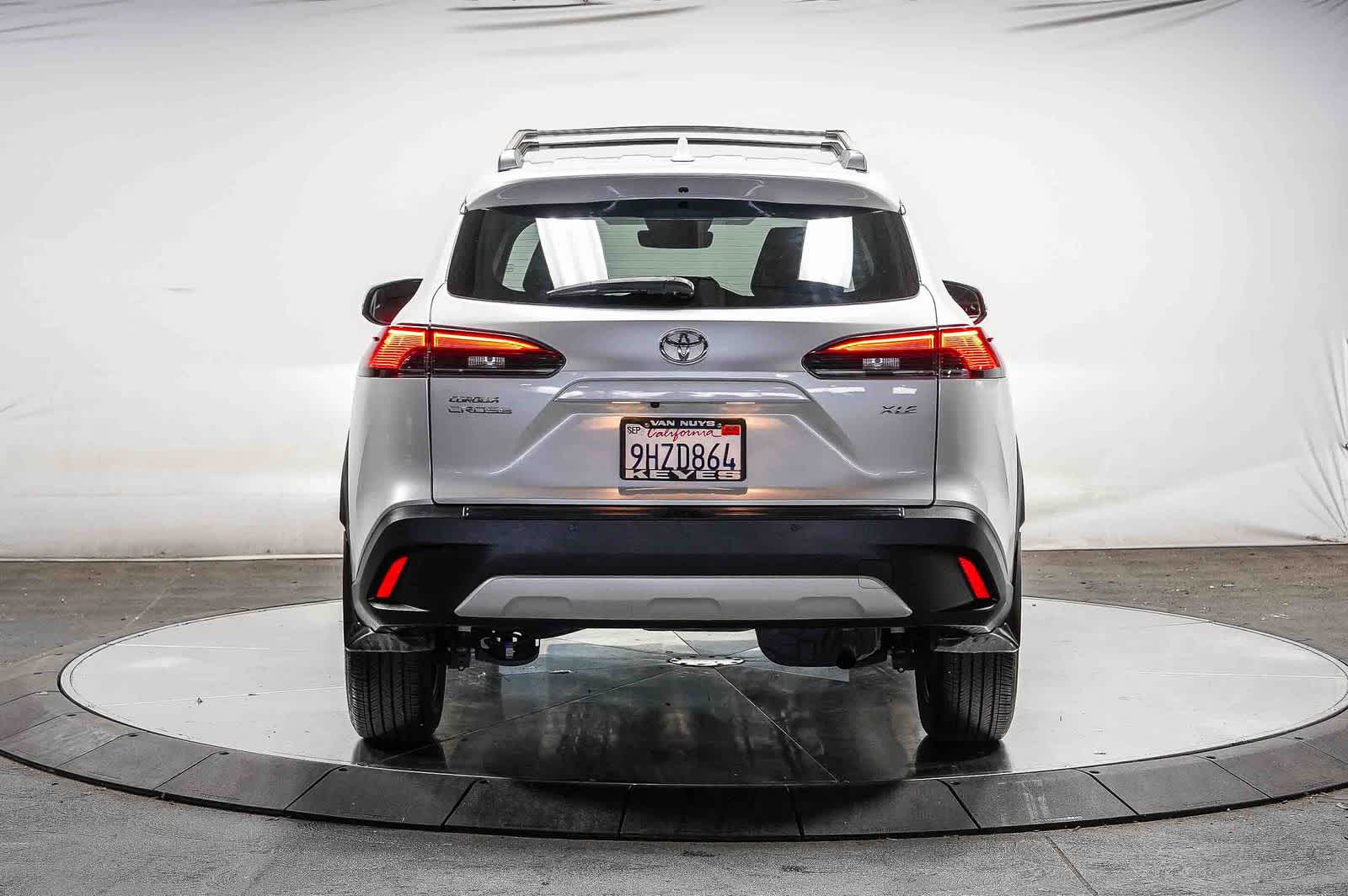 Thumbnail: 2023 Toyota Corolla Cross - 4