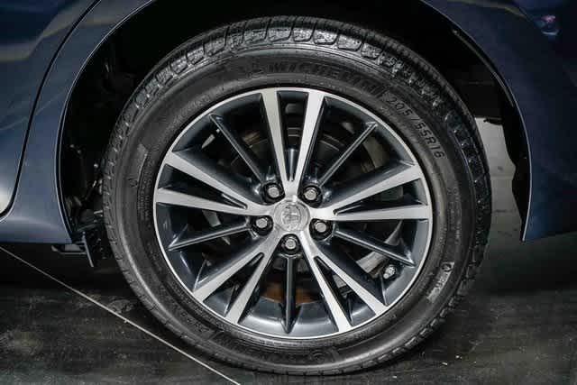 Thumbnail: 2016 Toyota Corolla - 11