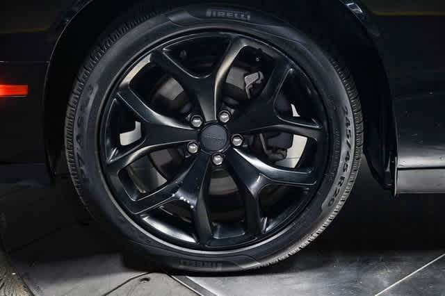 Thumbnail: 2015 Dodge Challenger - 9