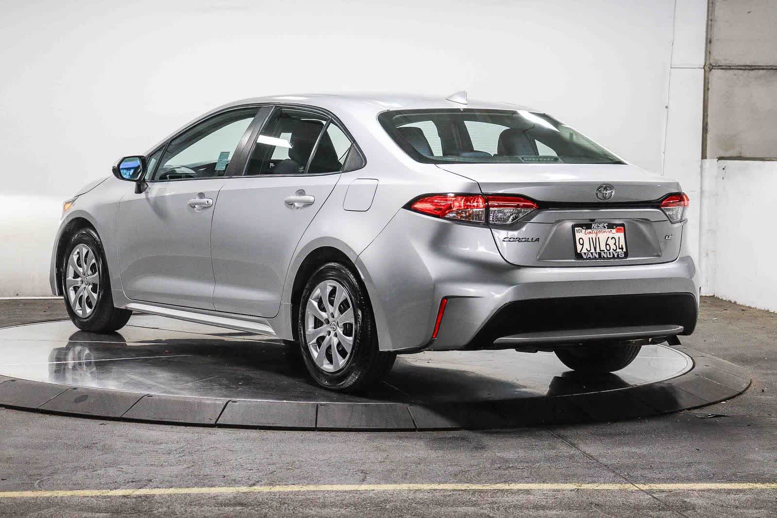 Thumbnail: 2022 Toyota Corolla - 3