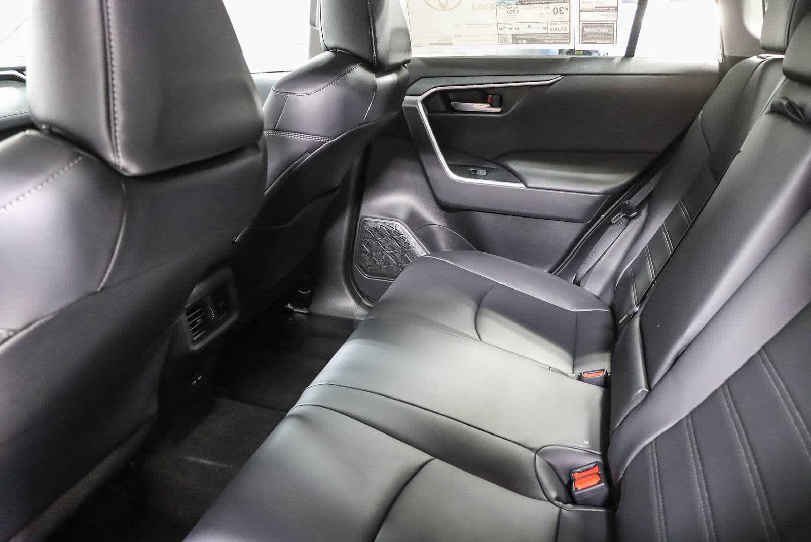 Thumbnail: 2025 Toyota RAV4 - 42