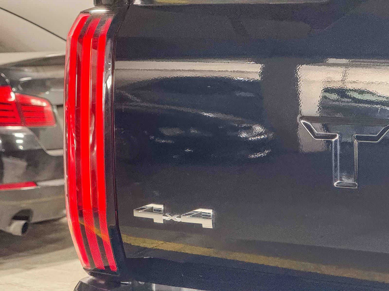 Thumbnail: 2024 Toyota Tundra - 10