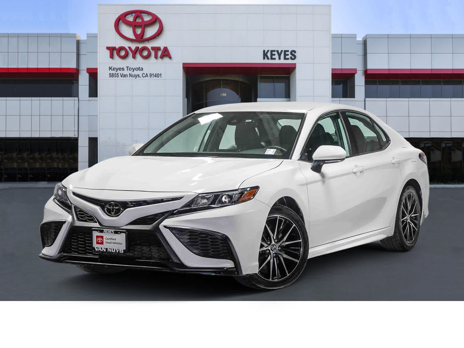 2024 Toyota Camry SE -
                  Van Nuys, CA