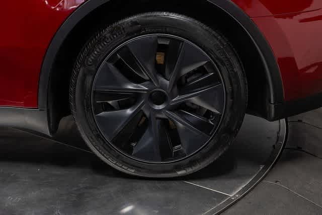 Thumbnail: 2024 Tesla Model Y - 10