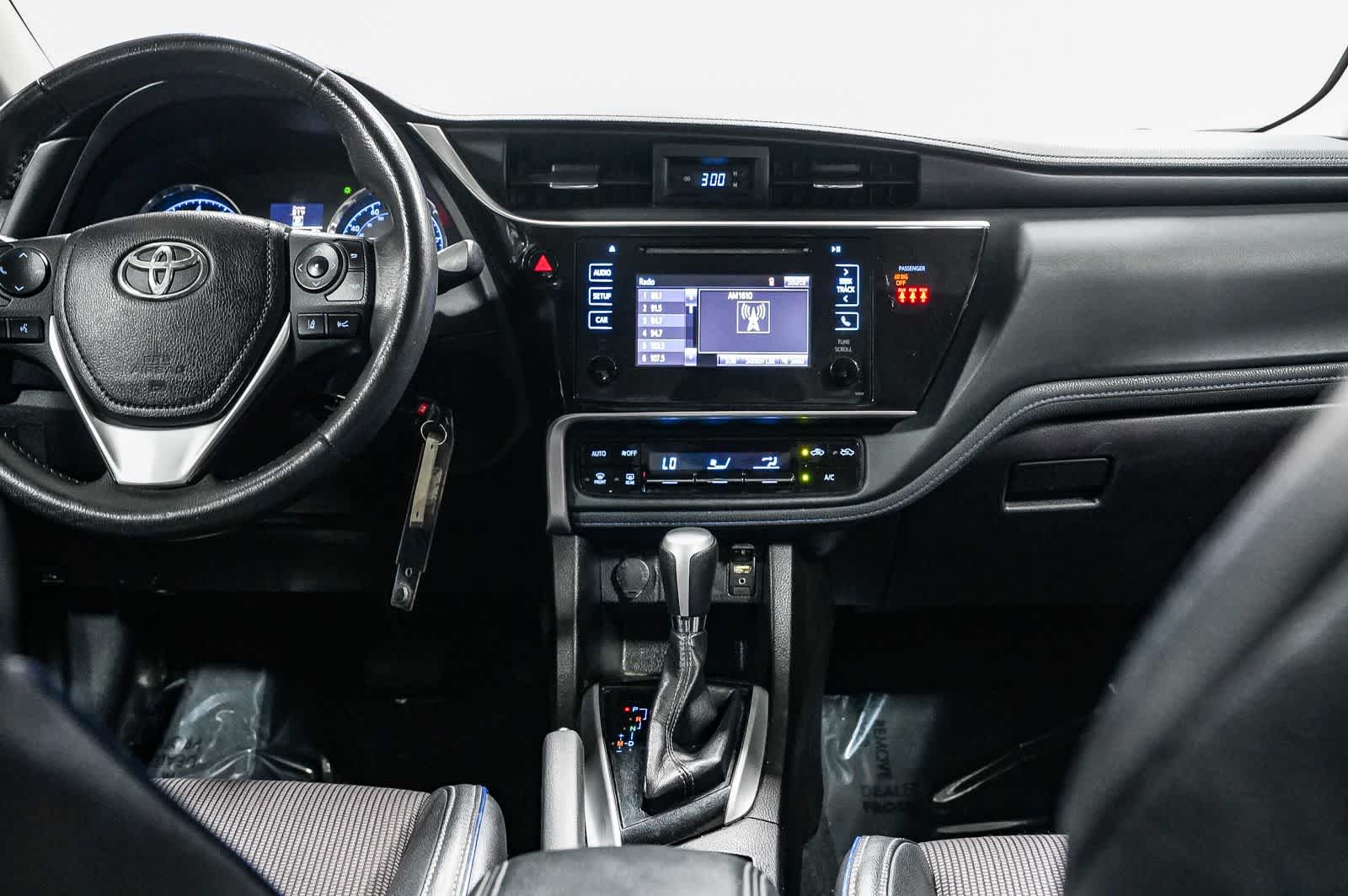 Thumbnail: 2018 Toyota Corolla - 14