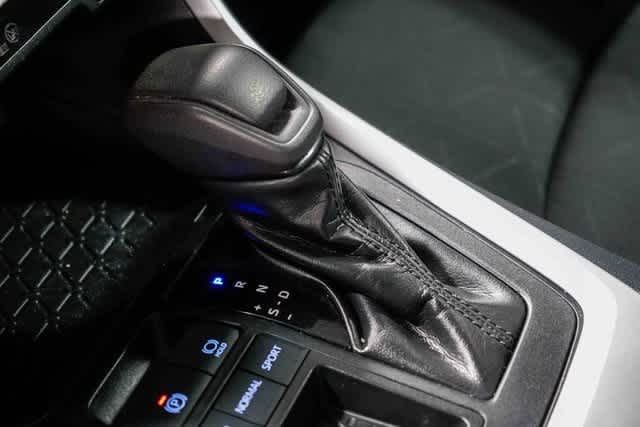 Thumbnail: 2019 Toyota RAV4 - 22