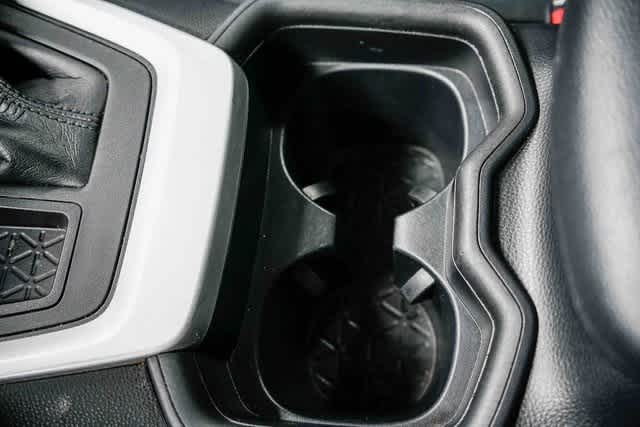 Thumbnail: 2021 Toyota RAV4 - 22