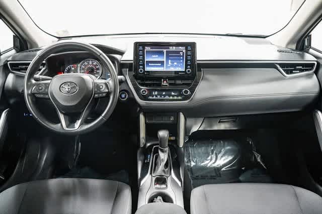 Thumbnail: 2022 Toyota Corolla Cross - 13