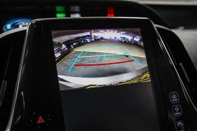 Thumbnail: 2017 Toyota Prius Prime - 26