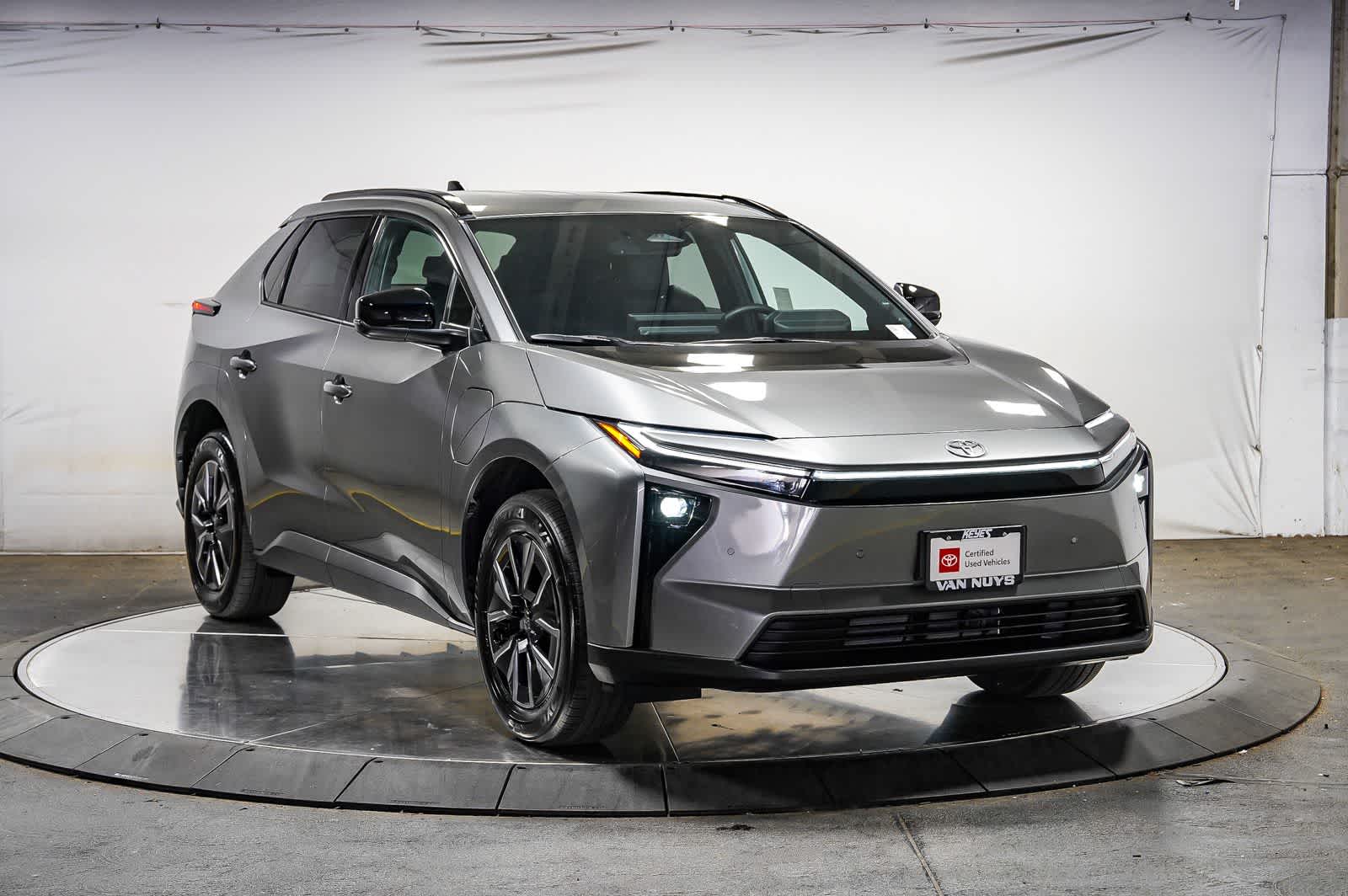 Thumbnail: 2026 Toyota bZ - 5