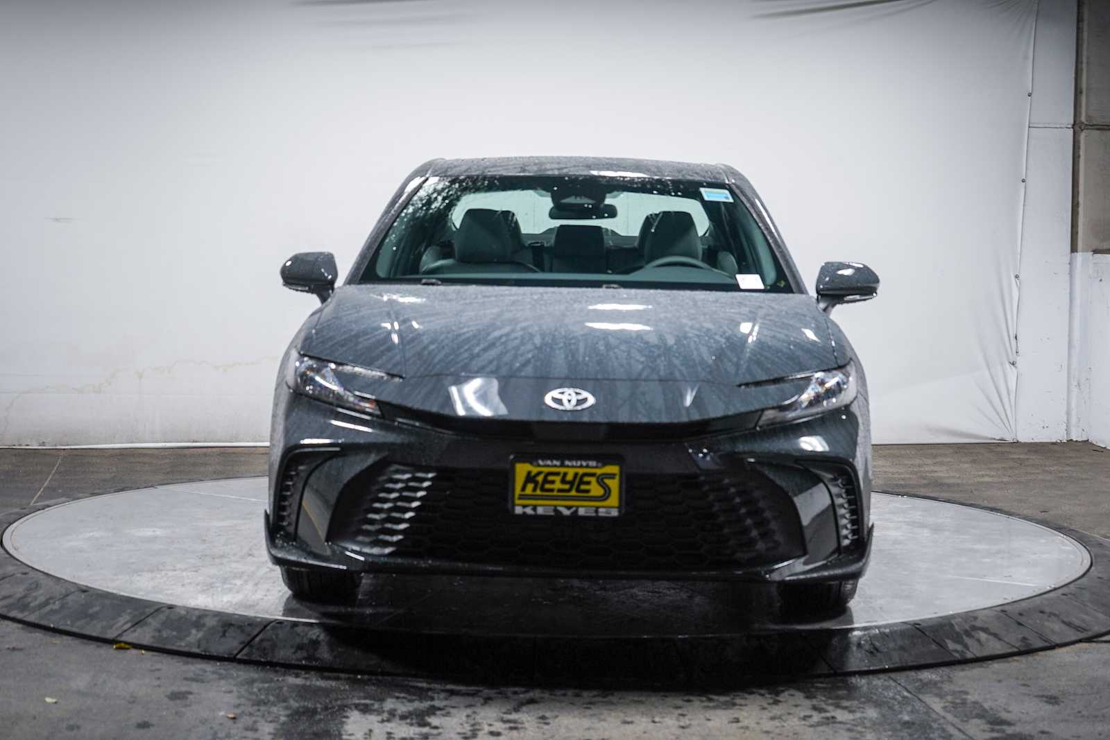 Thumbnail: 2025 Toyota Camry - 6