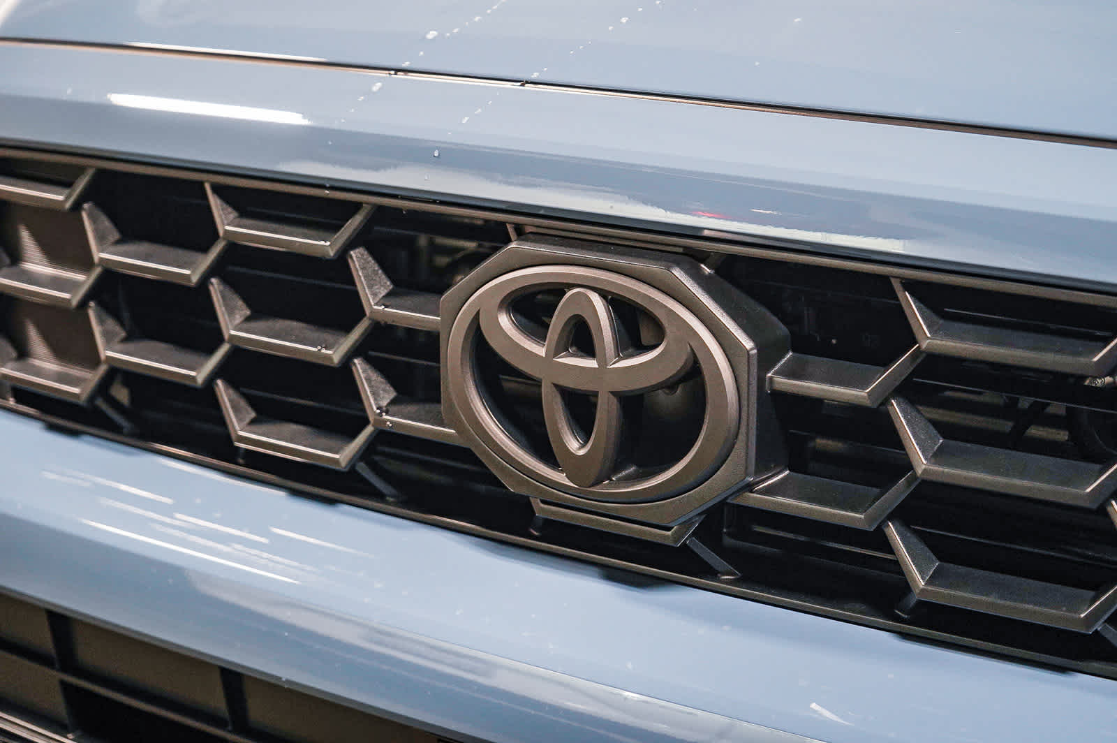 Thumbnail: 2025 Toyota 4Runner - 8