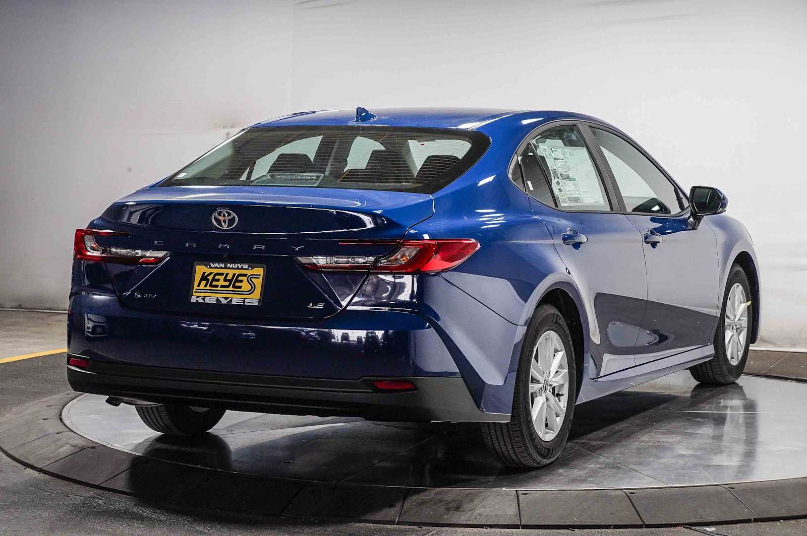 Thumbnail: 2026 Toyota Camry - 4