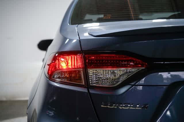 Thumbnail: 2023 Toyota Corolla - 9
