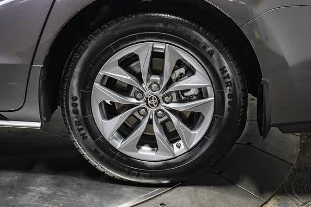 Thumbnail: 2021 Toyota Sienna - 11